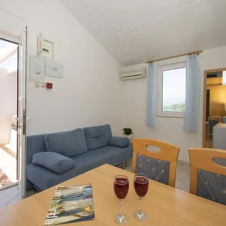Lumbarda Resort Apartments